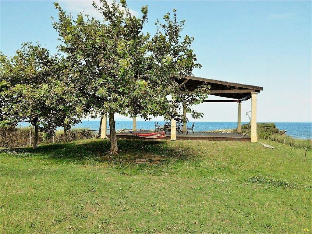 Sea Breeze Ena Apartment Korakochori Exterior photo