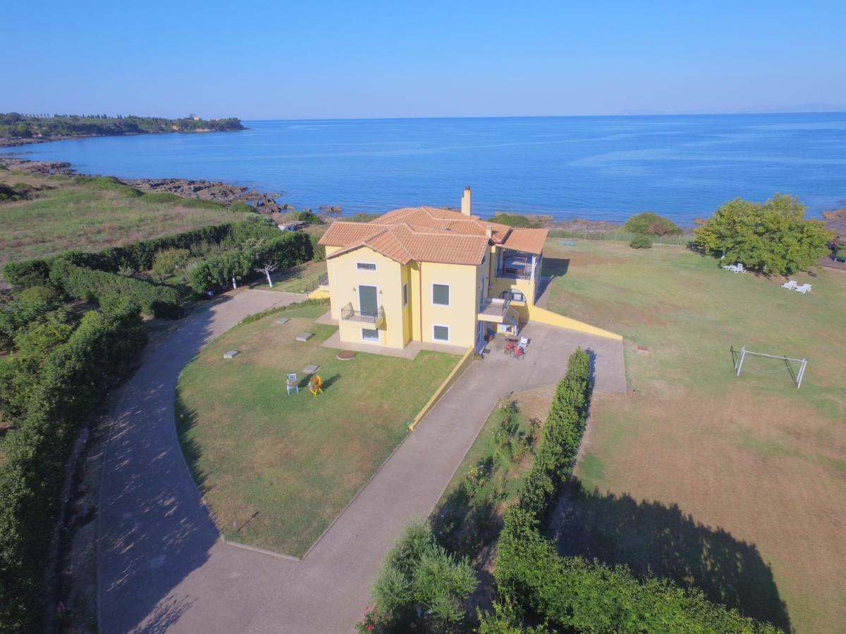 Sea Breeze Ena Apartment Korakochori Exterior photo